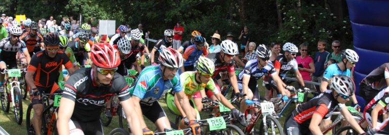 Verseny-verseny hátán…